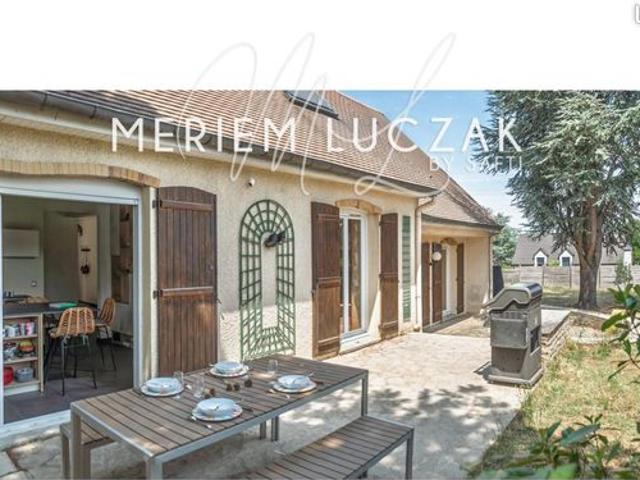 Maison 7 pièces 205 m²