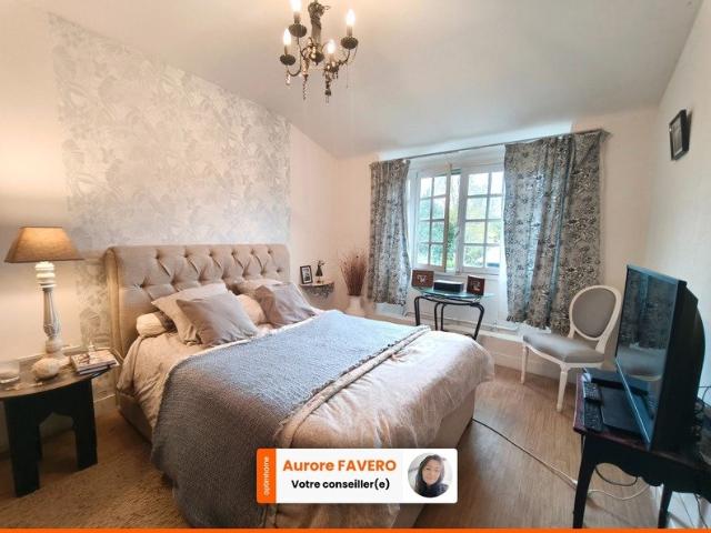 Maison 7 pièces 205 m²