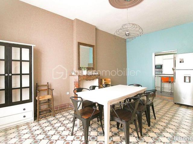 Maison 7 pièces 205 m²