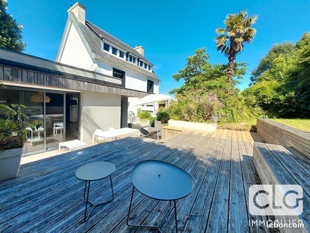 Maison 7 pièces 205 m²