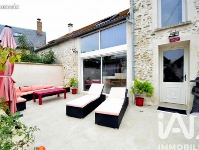 Maison 7 pièces 205 m²