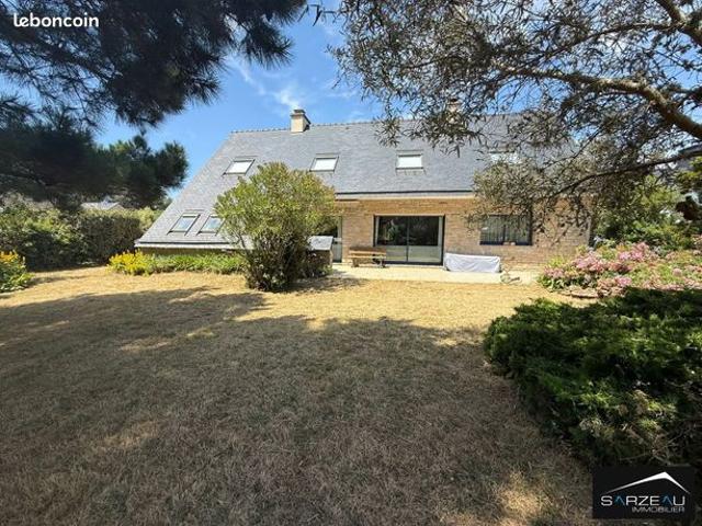 Maison 7 pièces 205 m²