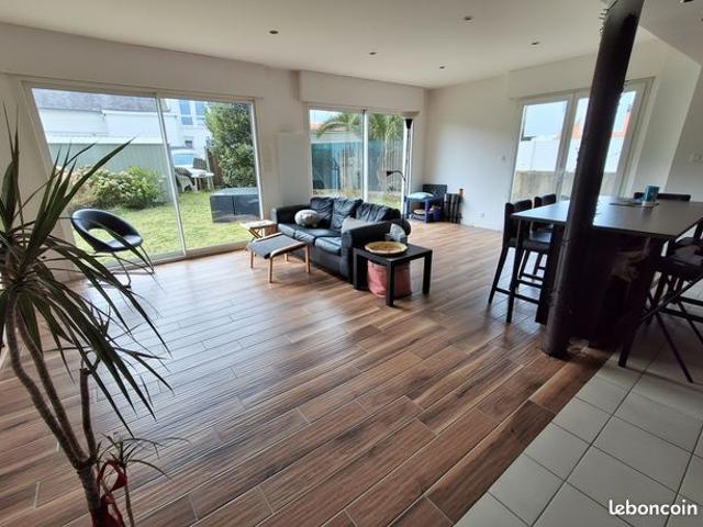 Maison 7 pièces 205 m²