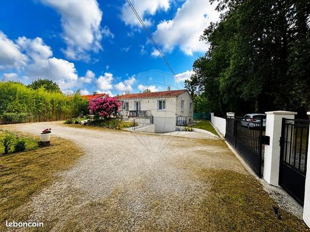Maison 7 pièces 205 m²