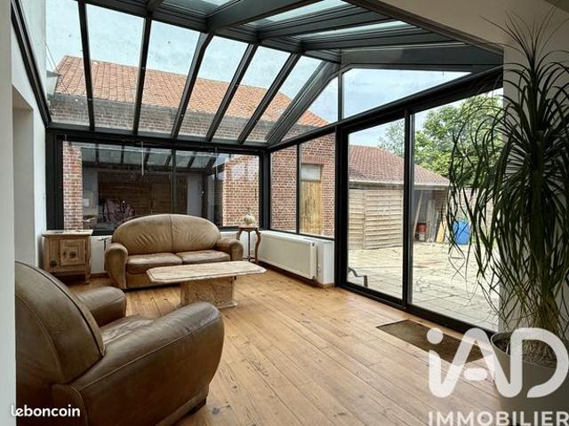 Maison 7 pièces 205 m²