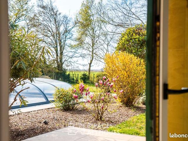 Maison 7 pièces 205 m²