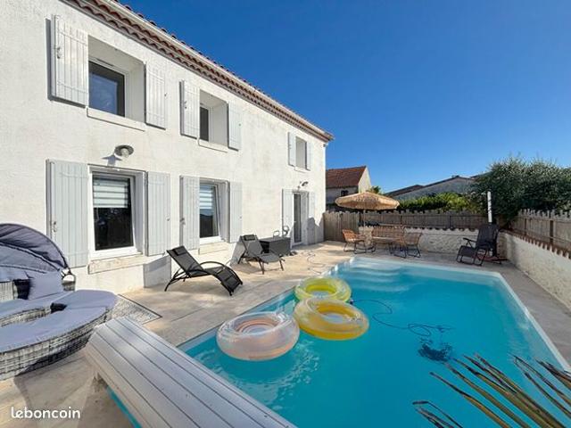 Maison 7 pièces 205 m²