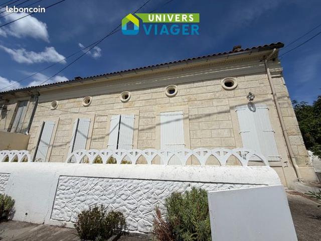 Maison 7 pièces 205 m²