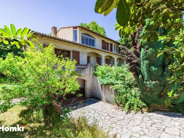Maison 7 pièces 206 m²