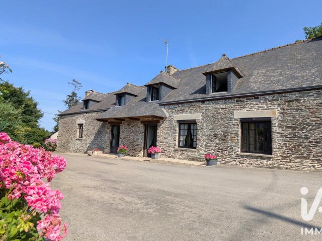 Maison 7 pièces 206 m²