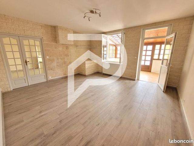 Maison 7 pièces 206 m²
