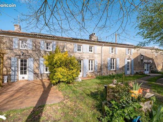 Maison 7 pièces 206 m²