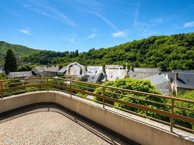 Maison 7 pièces 206 m²