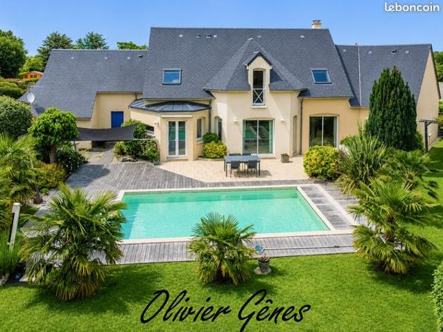 Maison 7 pièces 206 m²