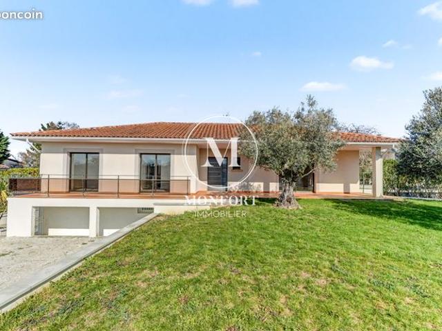 Maison 7 pièces 206 m²