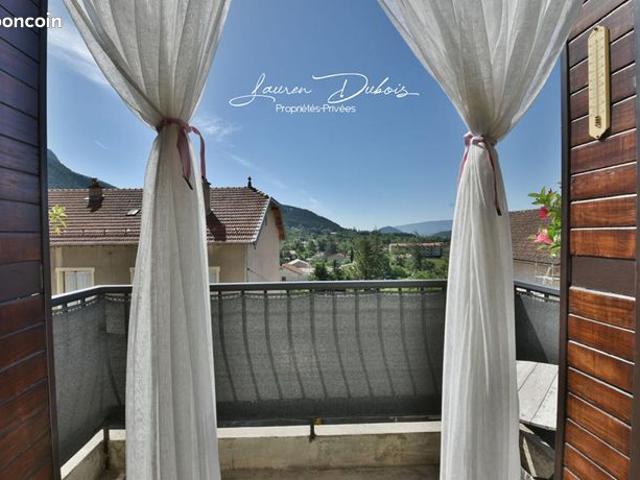 Maison 7 pièces 206 m²