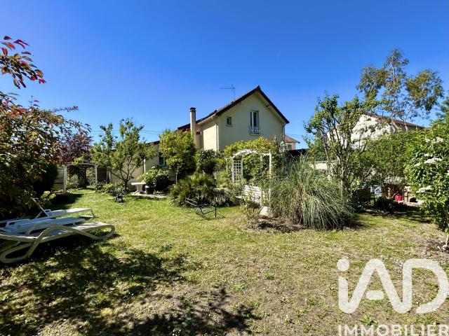 Maison 7 pièces 206 m²