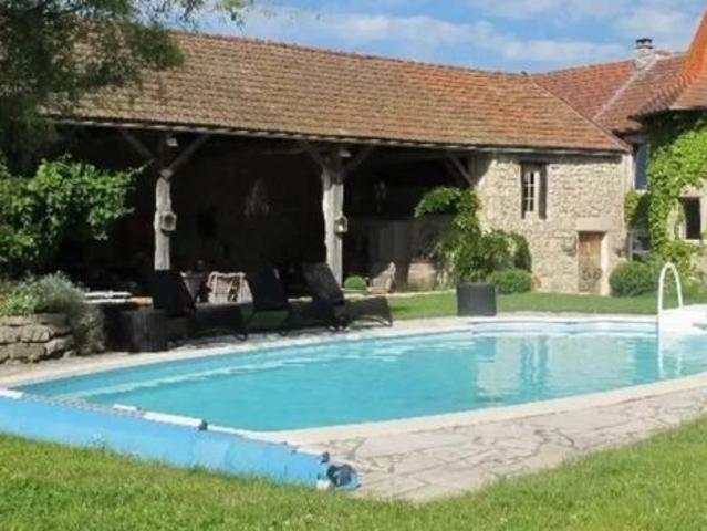 Maison 7 pièces 206 m²