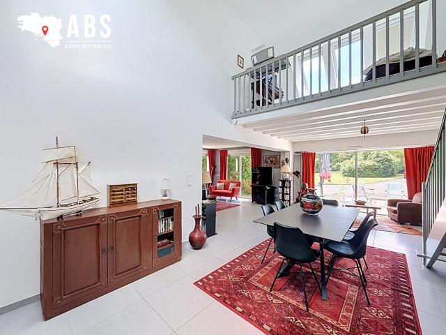 Maison 7 pièces 206 m²