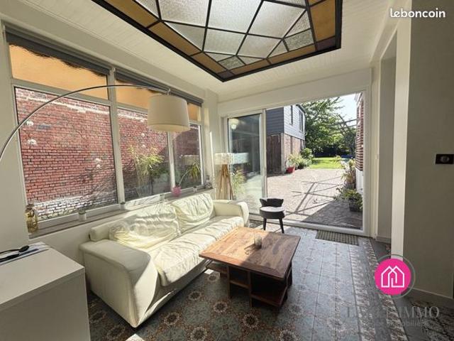 Maison 7 pièces 206 m²