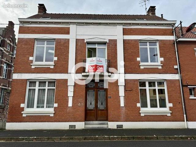 Maison 7 pièces 206 m²