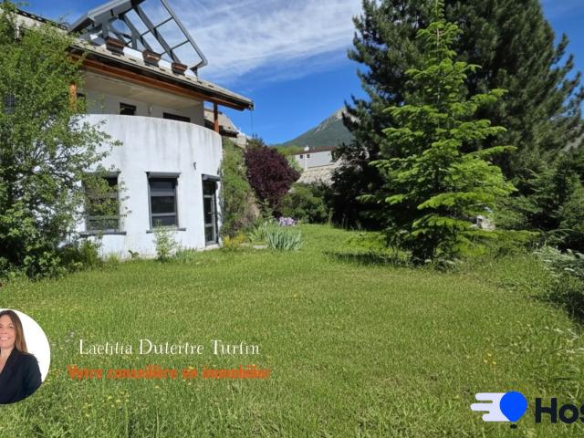 Maison 7 pièces 207 m²
