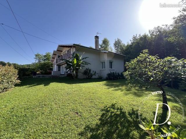 Maison 7 pièces 207 m²