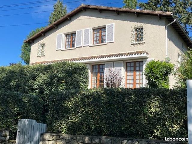 Maison 7 pièces 207 m²