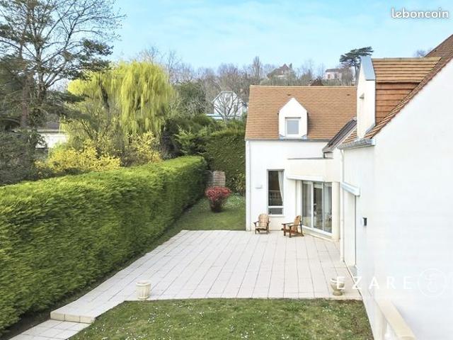 Maison 7 pièces 207 m²