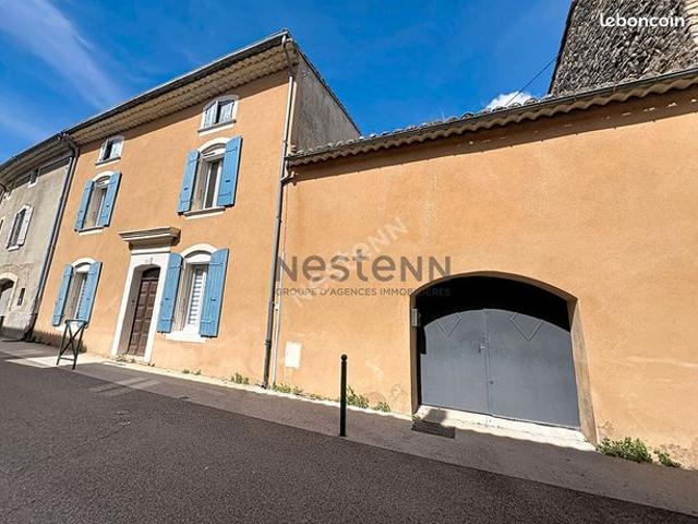 Maison 7 pièces 207 m²