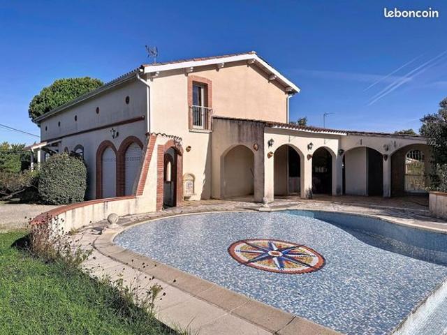 Maison 7 pièces 207 m²