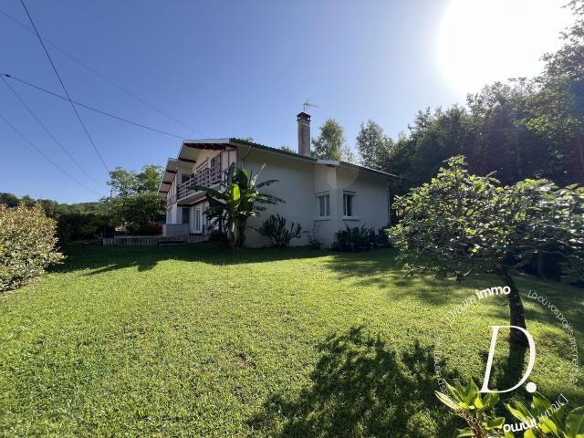 Maison 7 pièces 207 m²