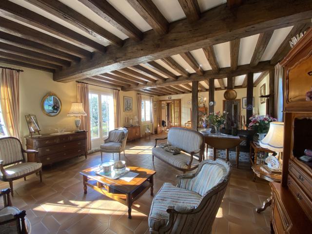 Maison 7 pièces 207 m²