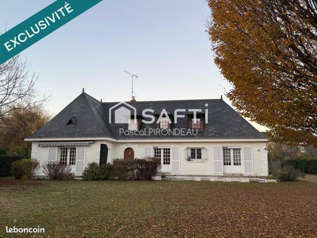 Maison 7 pièces 207 m²
