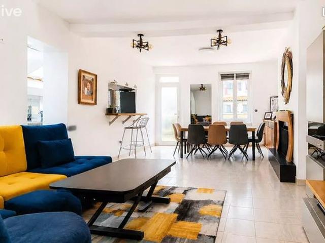 Maison 7 pièces 207 m²