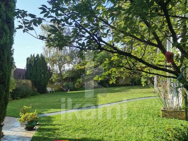 Maison 7 pièces 207 m²