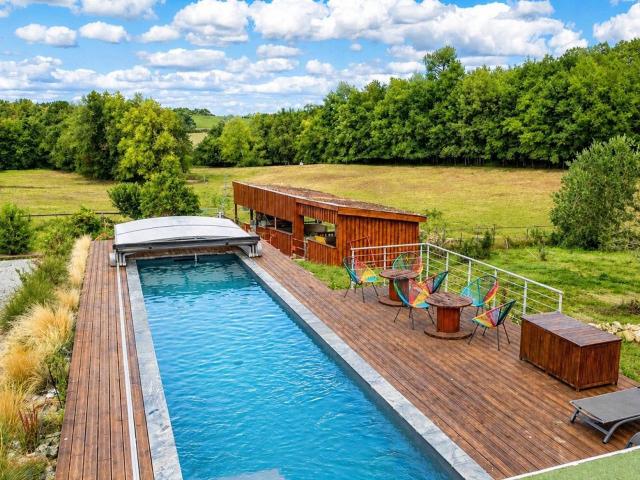 Maison 7 pièces 207 m²