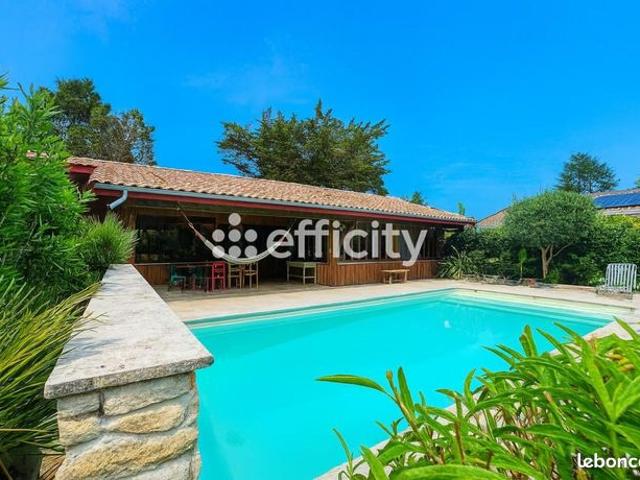 Maison 7 pièces 208 m²