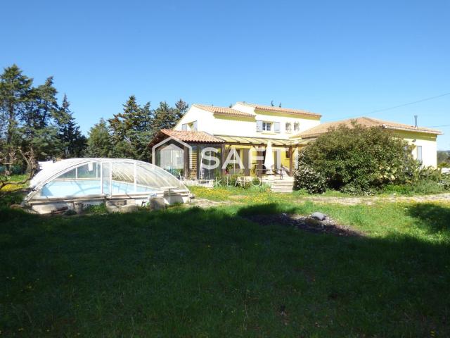 Maison 7 pièces 208 m²