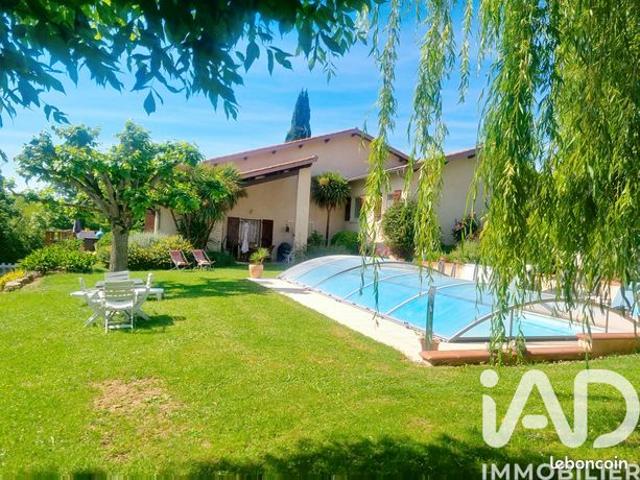 Maison 7 pièces 208 m²