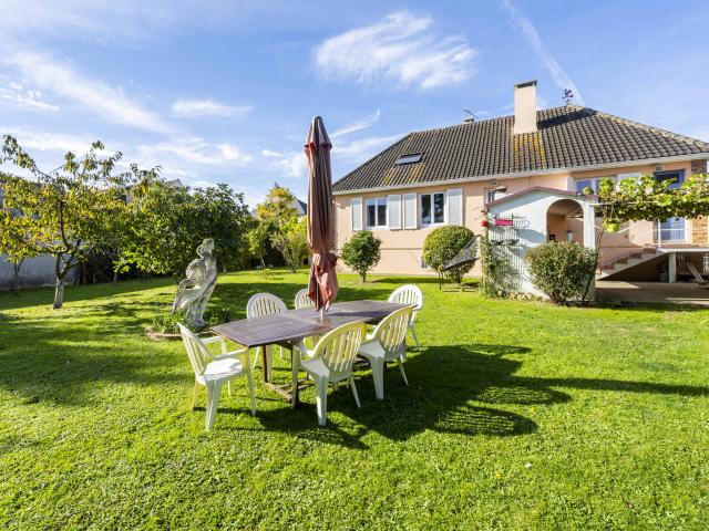 Maison 7 pièces 208 m²