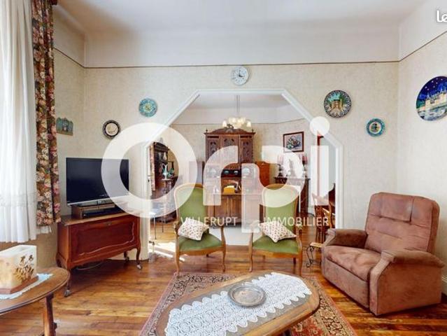 Maison 7 pièces 208 m²