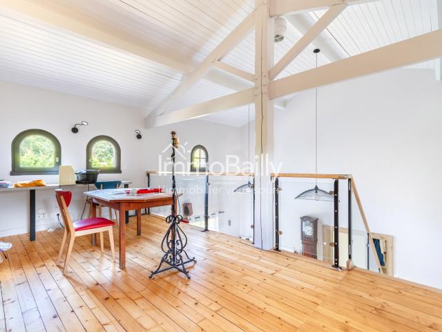 Maison 7 pièces 208 m²