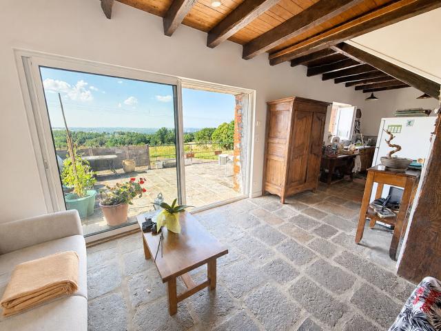 Maison 7 pièces 208 m²