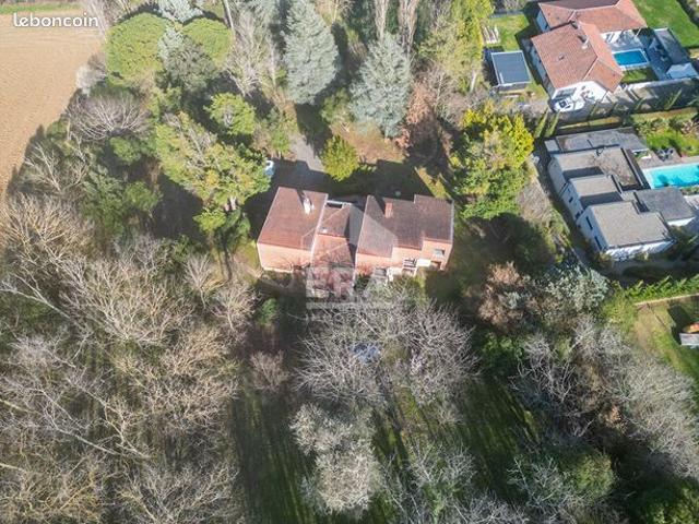 Maison 7 pièces 208 m²