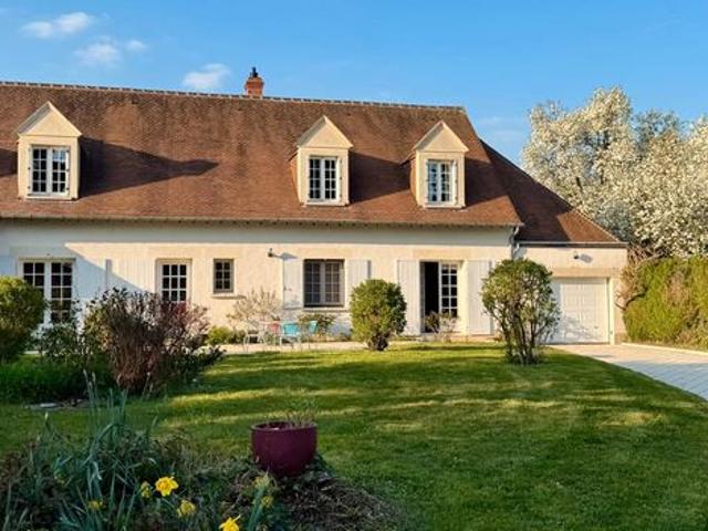Maison 7 pièces 208 m²