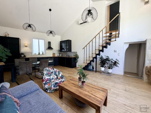 Maison 7 pièces 208 m²