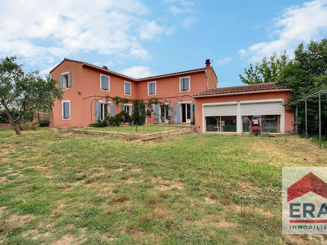 Maison 7 pièces 208 m²