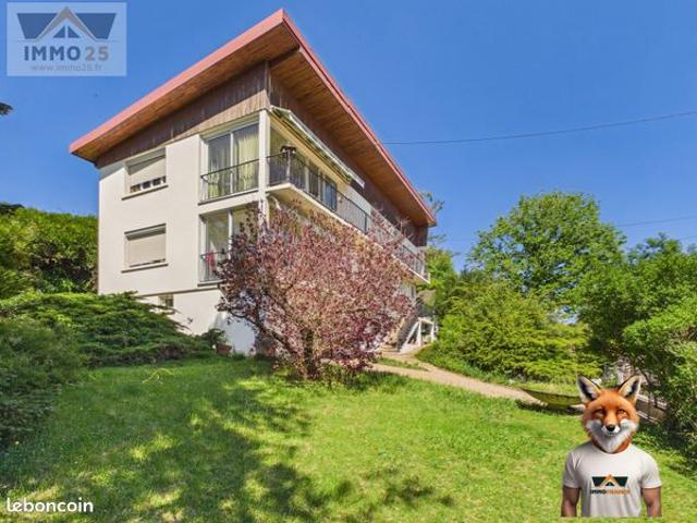 Maison 7 pièces 208 m²