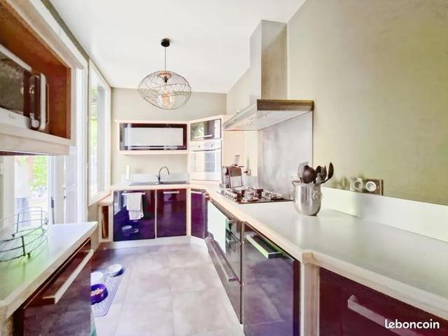 Maison 7 pièces 209 m²